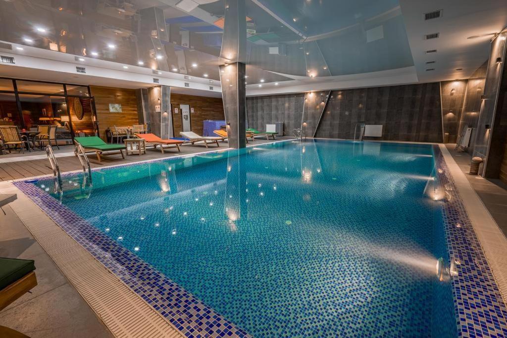 Gudauri Atrium Redco Lägenhet Exteriör bild